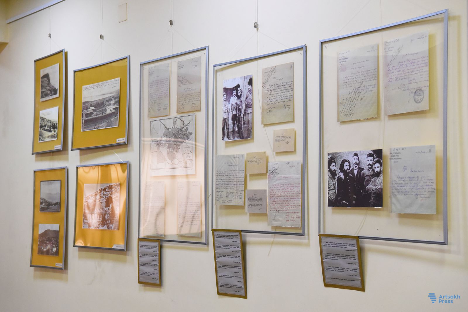 Sebuah pameran yang didedikasikan untuk ulang tahun ke-144 Aram Manukyan dibuka di Stepanakert – Panorama Sebuah pameran yang didedikasikan untuk ulang tahun ke-144 Aram Manukyan dibuka di Stepanakert – Panorama