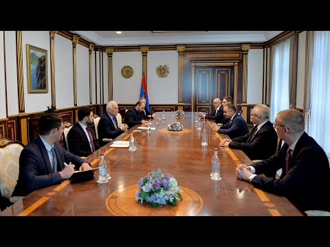 Նախագահ Վահագն Խաչատուրյանն ընդունել է Հայաստանի ֆոնդային բորսայի Դիտորդ խորհրդի անդամներին